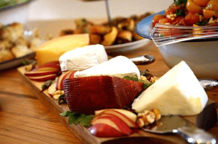 אוכל לאירועים קטנים